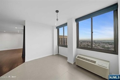 *Presented by Wendy Gamez * Totally renovated condo residence at