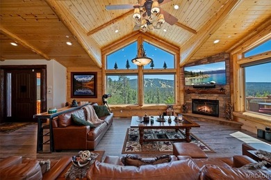 Perched high in prestigious Castle Glen Estates, this - photo 10