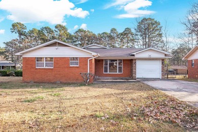 Twin Lakes Home For Sale in Little Rock Arkansas