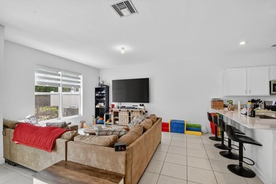 Experience modern luxury in the heart of Lake Worth! Built in - photo 11