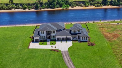 Set on 2.58 acres along the Intracoastal Waterway, this - photo 12