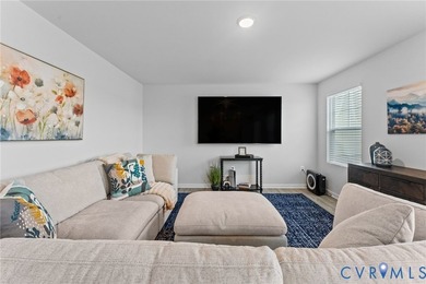 Immaculate and beautifully maintained, this nearly new home - photo 14