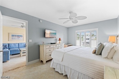 Wake each morning to panoramic yacht harbor views and the gentle - photo 15