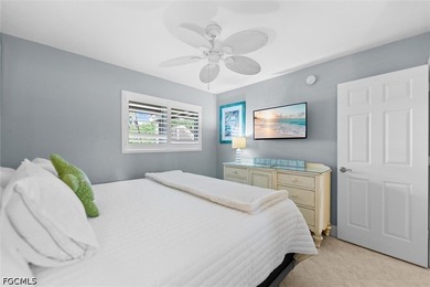 Wake each morning to panoramic yacht harbor views and the gentle - photo 19