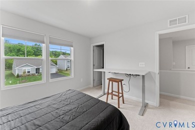 Immaculate and beautifully maintained, this nearly new home - photo 22