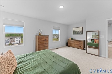 Immaculate and beautifully maintained, this nearly new home - photo 25