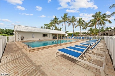 Wake each morning to panoramic yacht harbor views and the gentle - photo 26