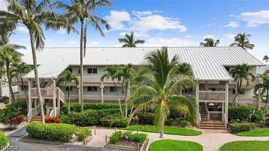 Wake each morning to panoramic yacht harbor views and the gentle - photo 32