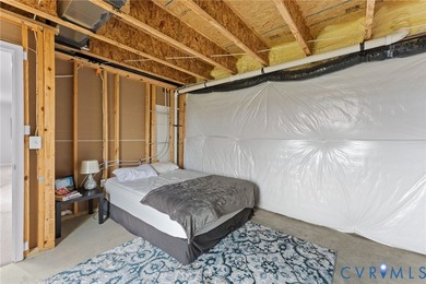 Immaculate and beautifully maintained, this nearly new home - photo 36