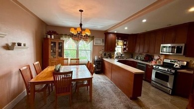 Prime Sheepshead Bay location! Close to shopping, transportation - photo 7