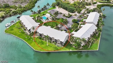 Wake each morning to panoramic yacht harbor views and the gentle - photo 38