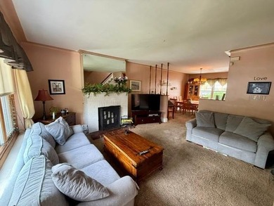 Prime Sheepshead Bay location! Close to shopping, transportation - photo 9