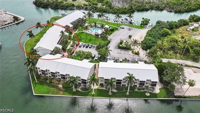 Wake each morning to panoramic yacht harbor views and the gentle - photo 39