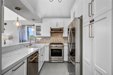 Exceptional end unit 3 bedroom, no one above you, tranquil - photo 7
