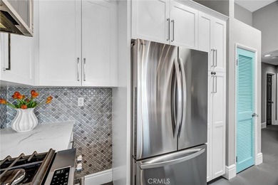 Exceptional end unit 3 bedroom, no one above you, tranquil - photo 8
