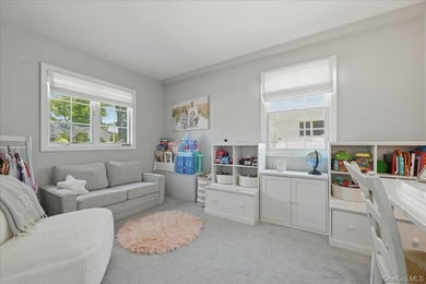 Set into this charming 4 Bedroom Split level on quiet cul de sac - photo 6