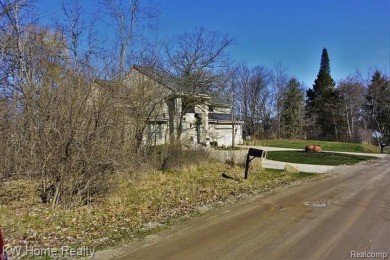 Pleasant Lake - Oakland County Lot For Sale in West Bloomfield Michigan