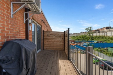 Bienvenue au 4257, rue De Richelieu! Situe dans le tres prise - photo 17