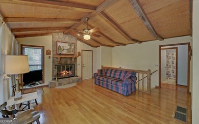 Curated over time to accommodate family and guests alike, this - photo 18
