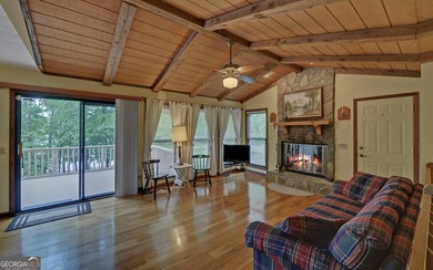 Curated over time to accommodate family and guests alike, this - photo 19
