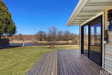 Welcome to the quiet side of Chain O'Lakes living. Experience - photo 19