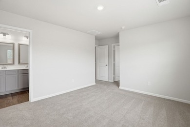 The Walnut is a smart, comfortable home designed for easy living - photo 22