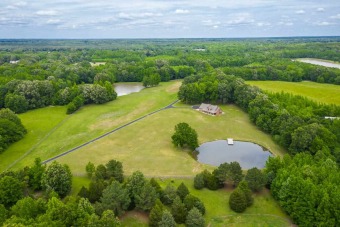 Lake Home Off Market in Unincorporated, Tennessee