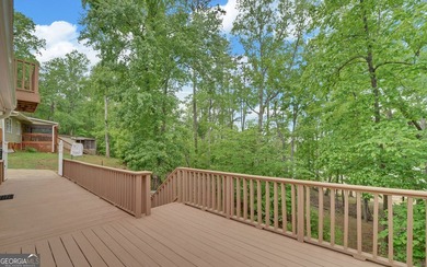 Curated over time to accommodate family and guests alike, this - photo 34