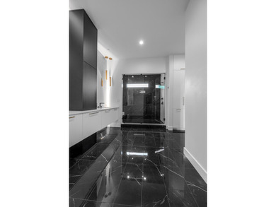 Completed just one year ago and situated on a 1.4-acre lot - photo 37