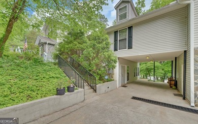 Curated over time to accommodate family and guests alike, this - photo 43