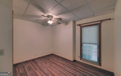 Curated over time to accommodate family and guests alike, this - photo 44