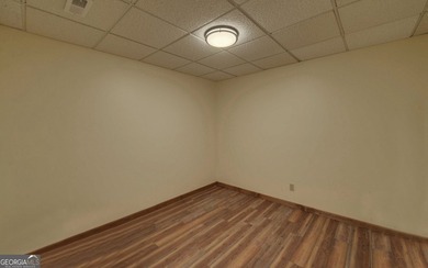 Curated over time to accommodate family and guests alike, this - photo 47
