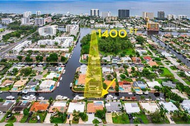 BOATER'S DREAM HOME AWAITS! NO FIXED BRIDGES! Exceptional - photo 2