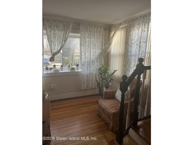 This lovely detached colonial family home has much to offer - photo 3