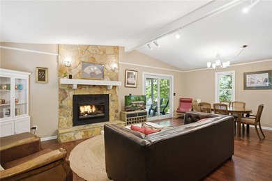 Enjoy Peak Privacy with Seasonal Mountain & Lake Views! This - photo 8