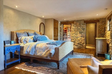 Discover Las Crucitas, a fully restored 1950s Santa Fe adobe - photo 36