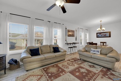 LIFE IS BETTER AT THE LAKE! Charming 3-bedroom, 2-bathroom lake - photo 6