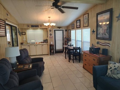Welcome to Lake Fairways. This 2-bedroom 2 bath home located at - photo 9