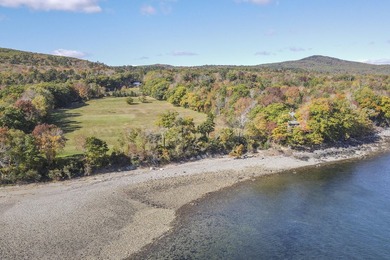 Exceptional 36 acre oceanfront parcel in Camden featuring 1.655 - photo 12