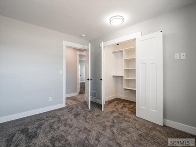 You will be blown away from the amazing value of this brand-new - photo 15