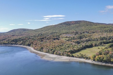 Exceptional 36 acre oceanfront parcel in Camden featuring 1.655 - photo 16