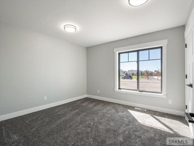 You will be blown away from the amazing value of this brand-new - photo 16