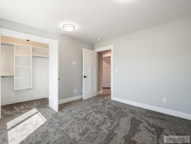 You will be blown away from the amazing value of this brand-new - photo 17