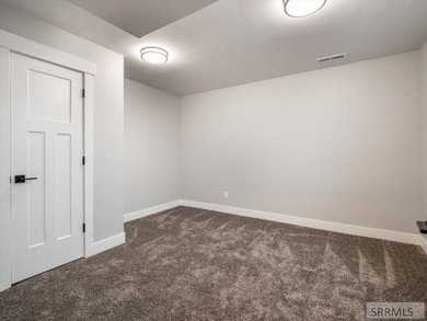 You will be blown away from the amazing value of this brand-new - photo 27