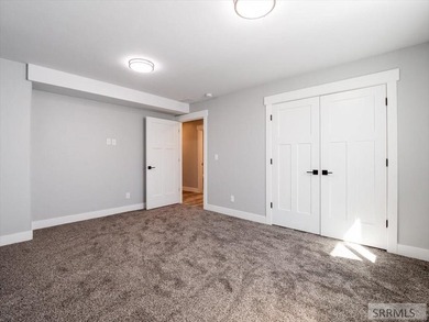 You will be blown away from the amazing value of this brand-new - photo 31