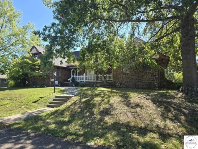 Lake Home For Sale in Warsaw, Missouri