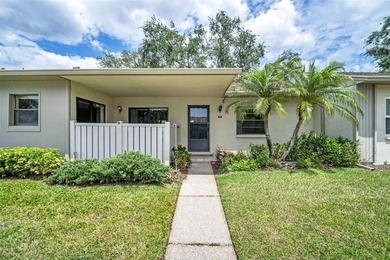 Welcome to 120 Evelyn Ct, Oldsmar, FL 34677, a beautifully - photo 1