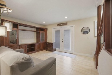 Located in the highly desirable neighborhood of Maui Meadows - photo 22
