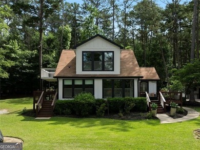 Welcome to your fully renovated Lake Sinclair waterfront retreat - photo 1