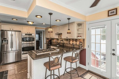 Welcome to this charming and beautifully maintained Cape Cod - photo 15